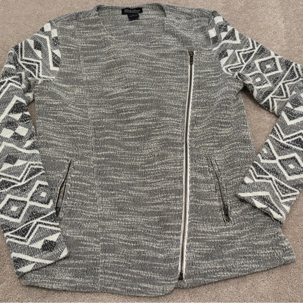 Lucky Brand Women’s Medium Geometric Monochrome Textured Knit Moto Jacket